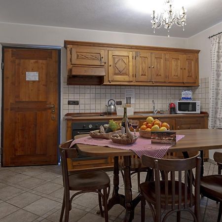 Au Petit Chevrot Aparthotel Cerise Luaran gambar