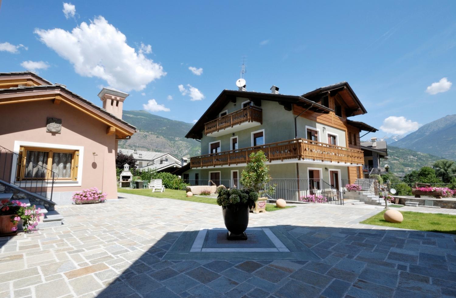 Au Petit Chevrot Aparthotel Cerise Luaran gambar
